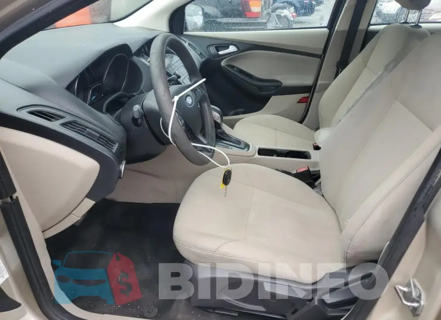 1FADP3F22JL330400 Photo# 7