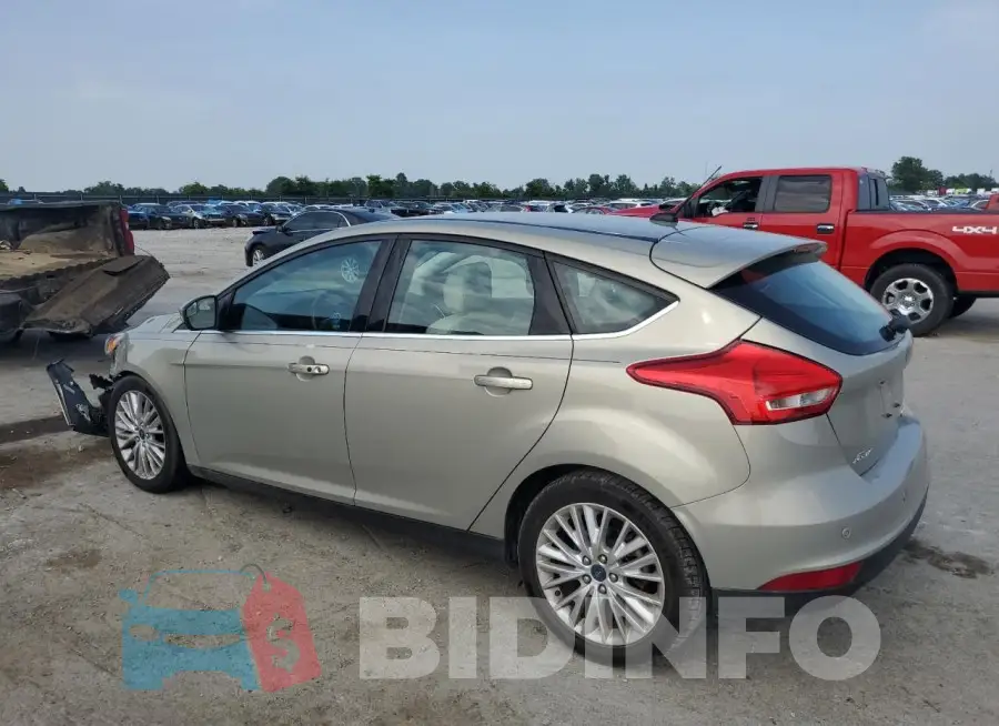 1FADP3N26GL235462 Photo# 2