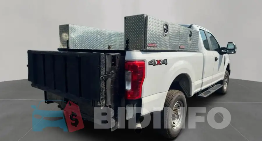 1FT7X2B62HEC57974 Photo# 4