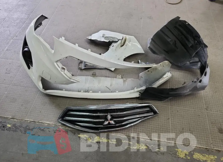 ML32F3FJ6JHF16526 Photo# 12