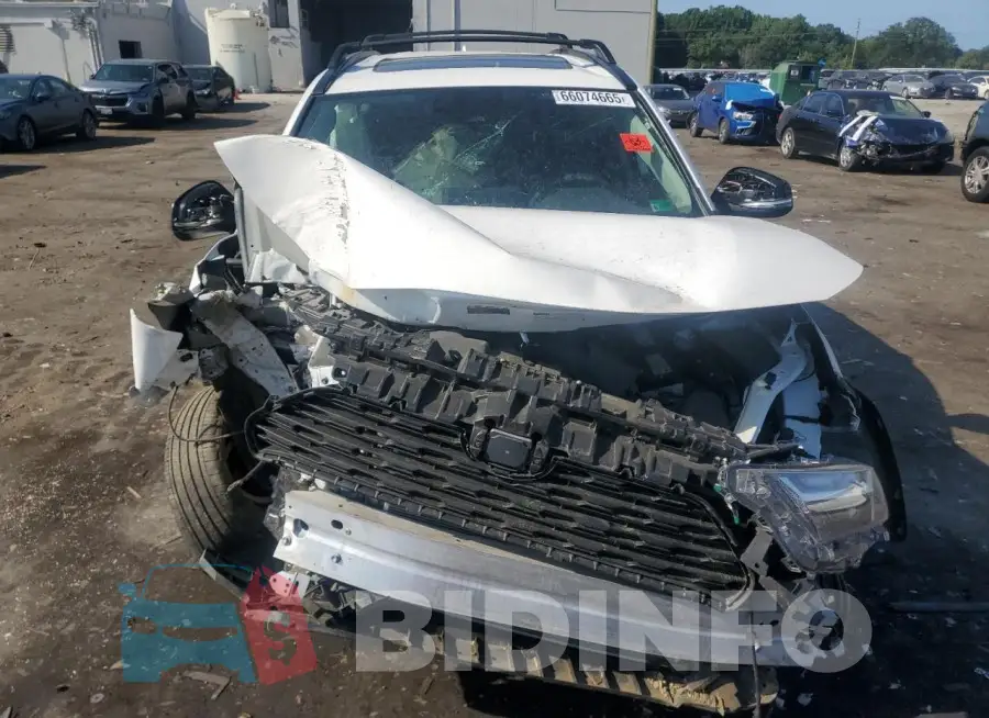 2T3P1RFV4RC455026 Photo# 5