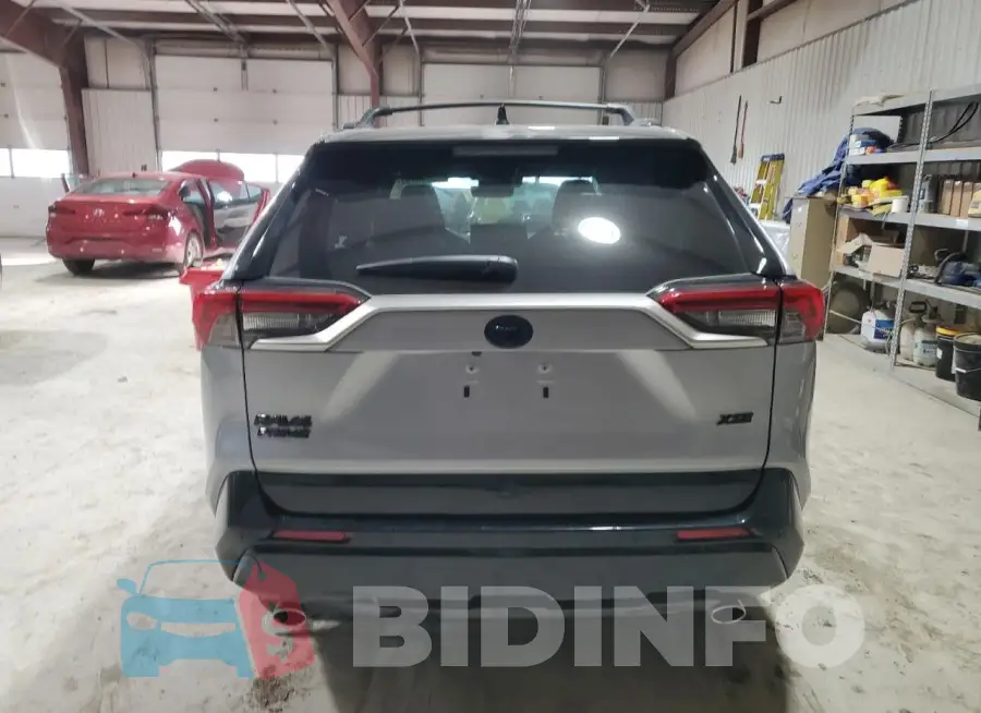JTMFB3FV0PD158429 Photo# 6