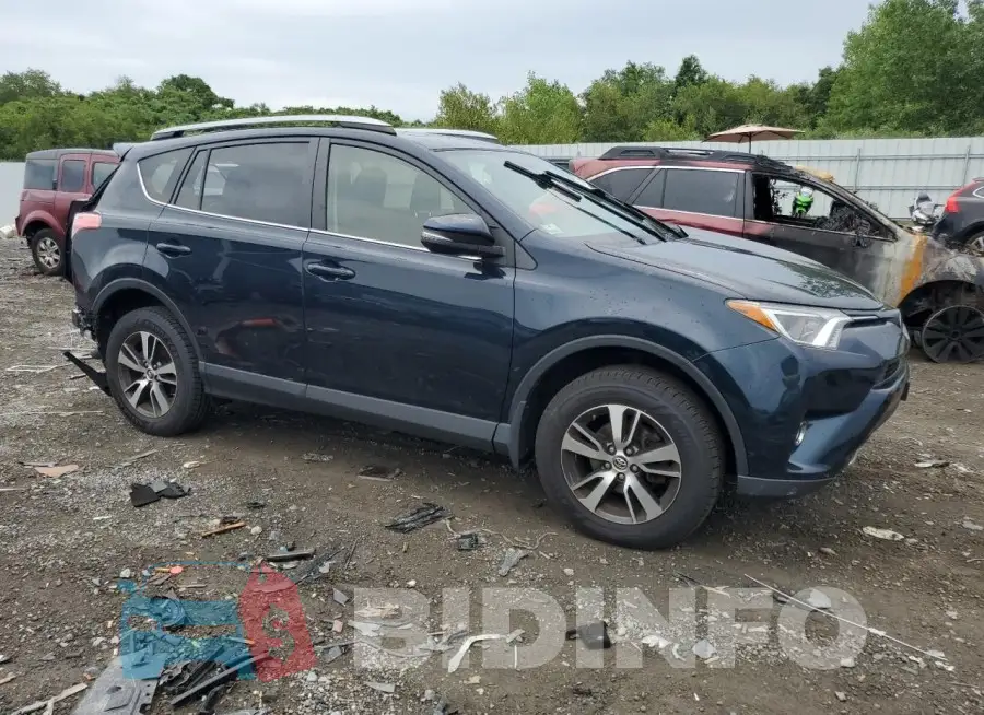 JTMRFREVXJD255960 Photo# 4