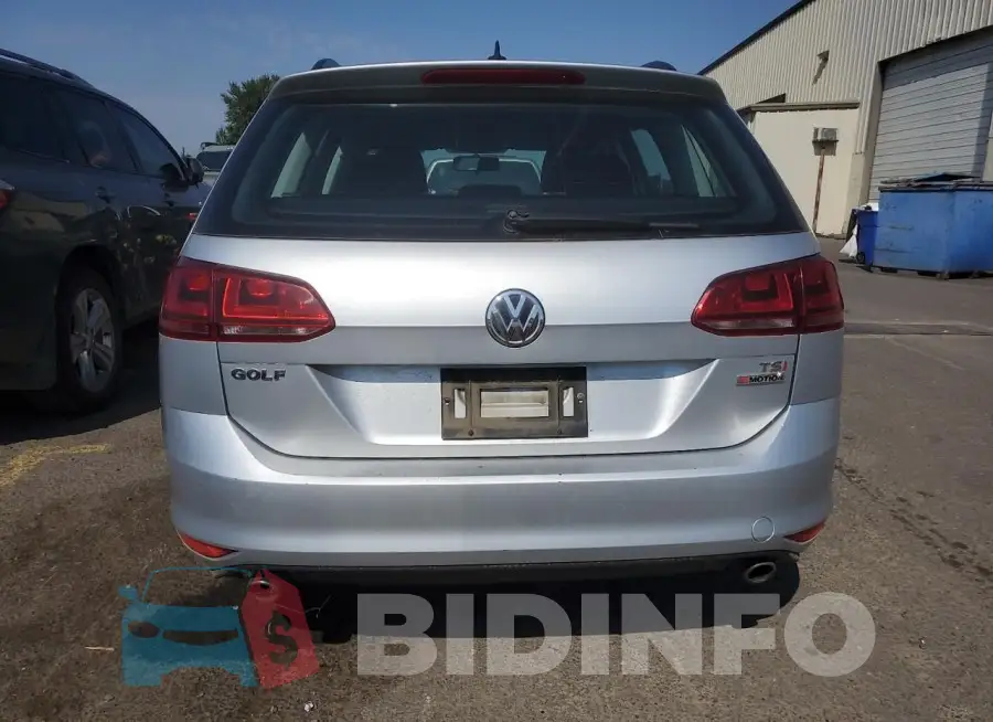 3VW017AU2HM528474 Photo# 6