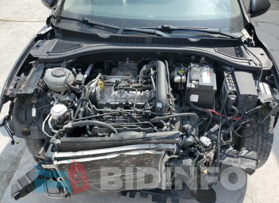 3VWCB7BUXLM016818 Photo# 11