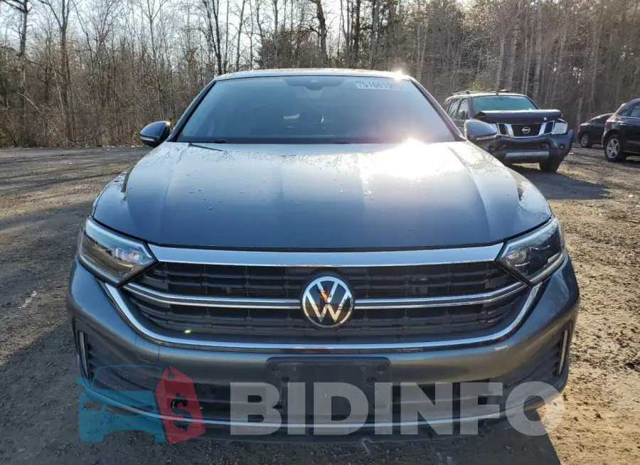3VWGM7BU0RM011860 Photo# 5