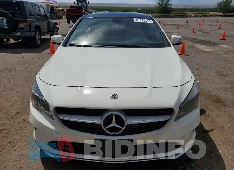 WDDSJ4EB3JN561083 Photo# 5