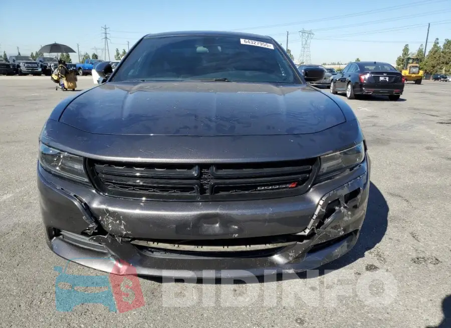 2C3CDXBG3PH671581 Photo# 5