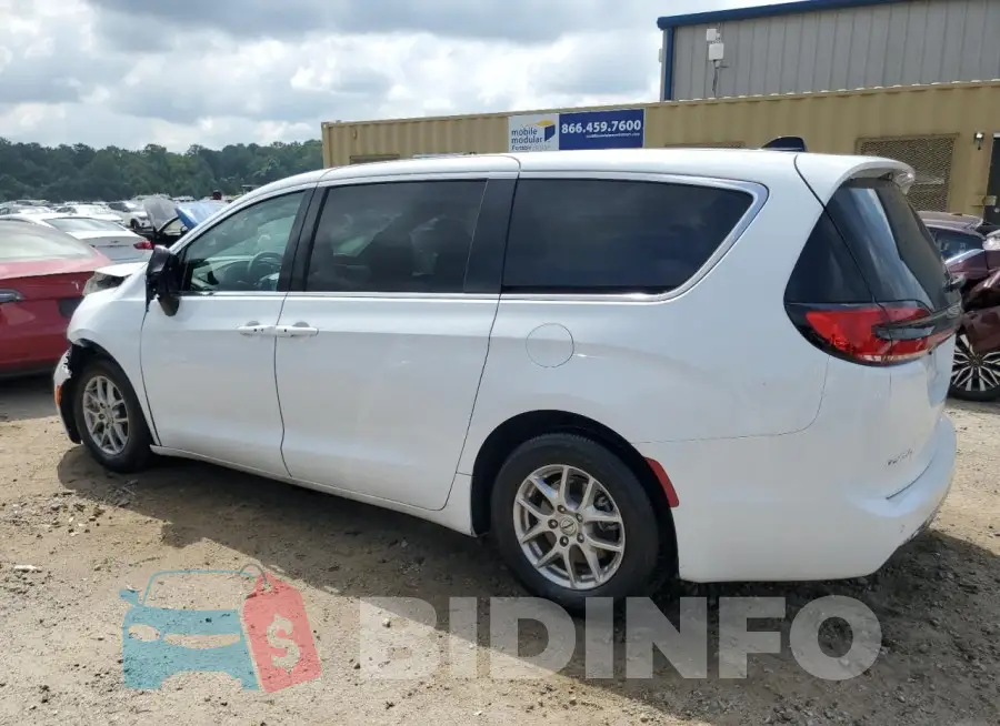 2C4RC1BG6SR522249 Photo# 2