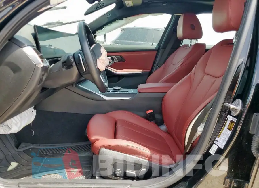 3MW69FF04R8E46954 Photo# 7