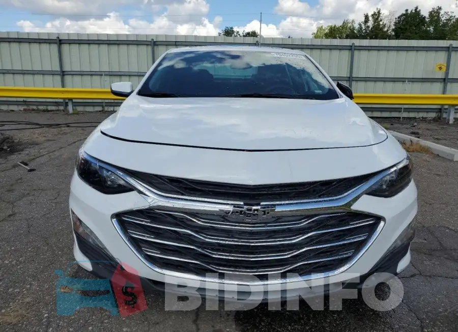 1G1ZD5ST7PF217481 Photo# 5