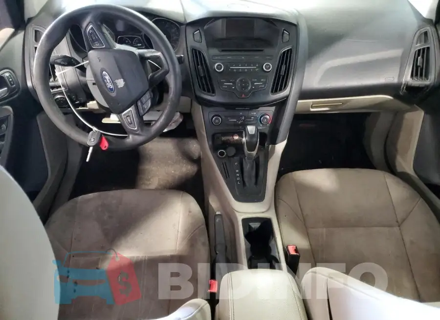 1FADP3F21GL376566 Photo# 8