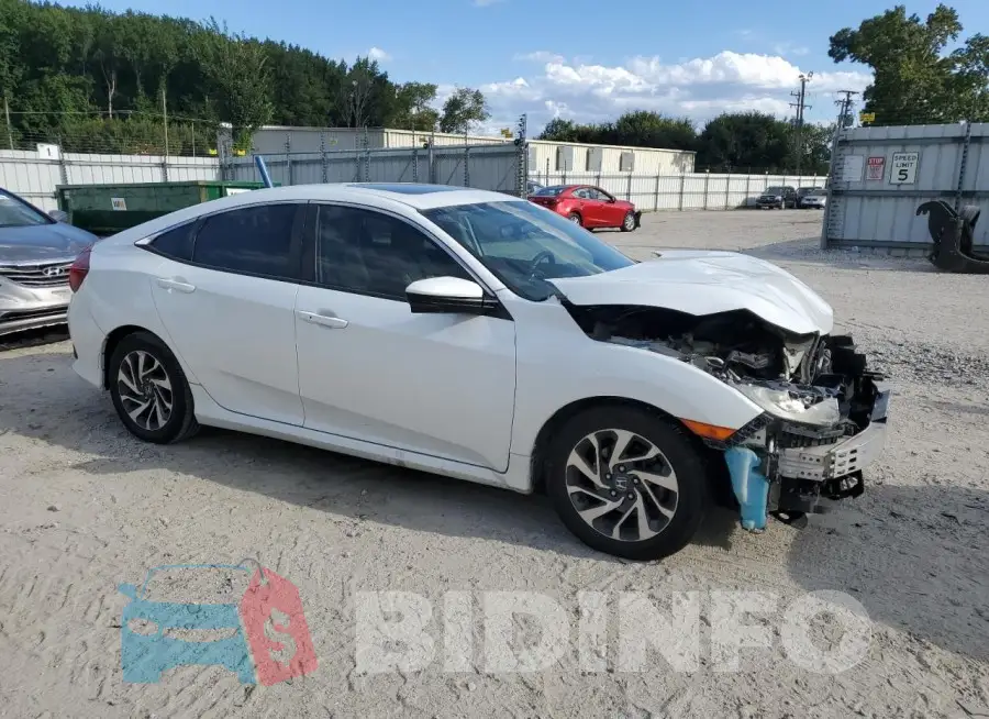19XFC2F78GE044797 Photo# 4