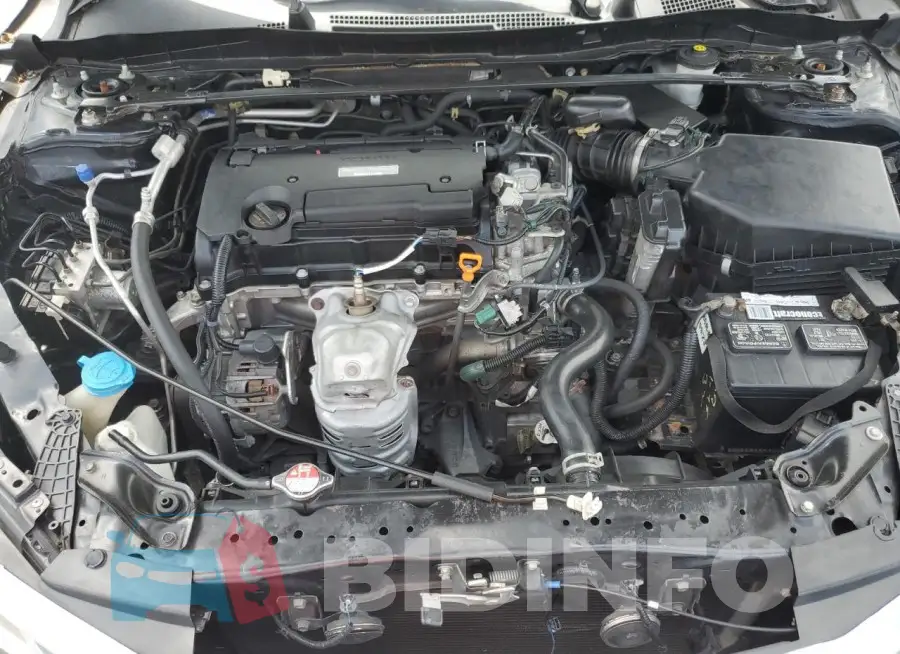 1HGCR2F16HA281579 Photo# 11