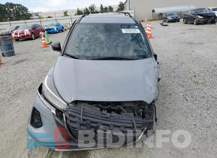 3N1CP5DV9ML506899 Photo# 5