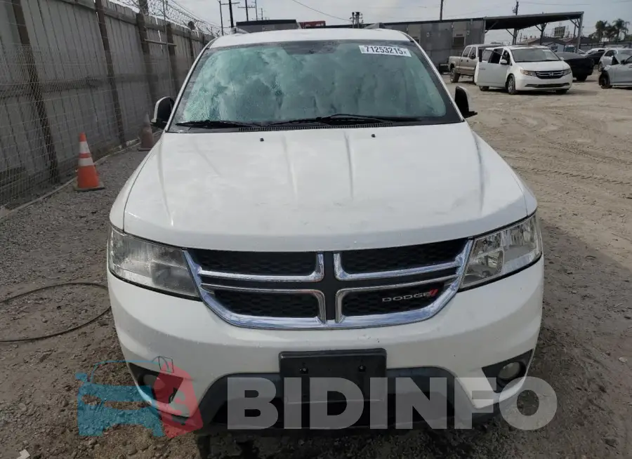 3C4PDCBG6HT572557 Photo# 5