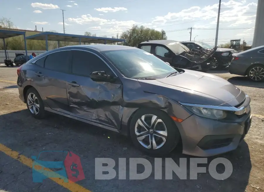 19XFC2F52GE005637 Photo# 4