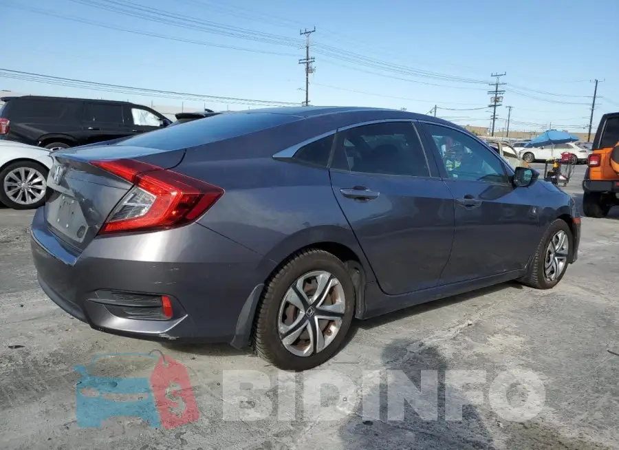 19XFC2F53HE054668 Photo# 3