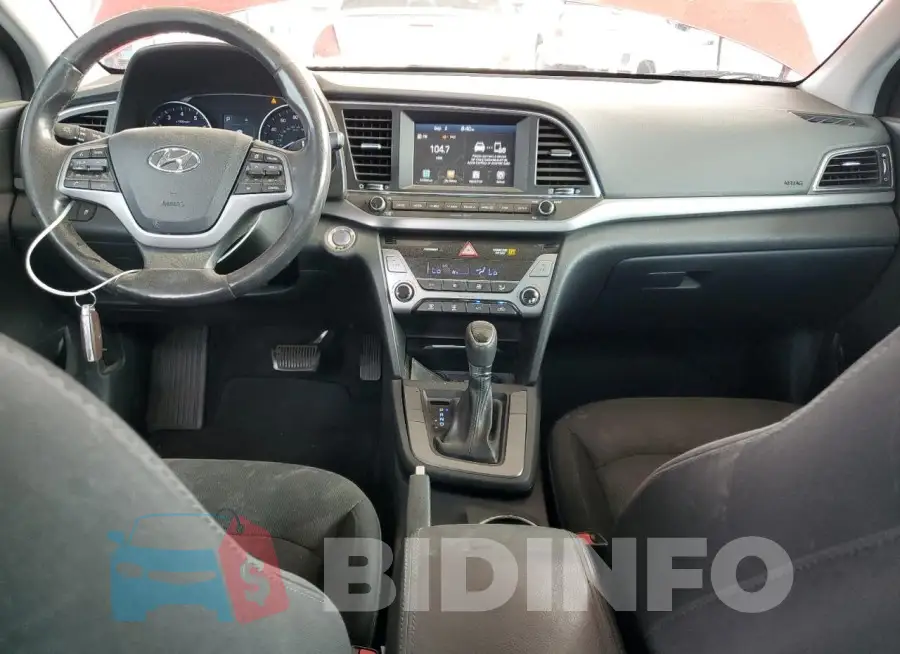 5NPD84LF2HH196474 Photo# 8