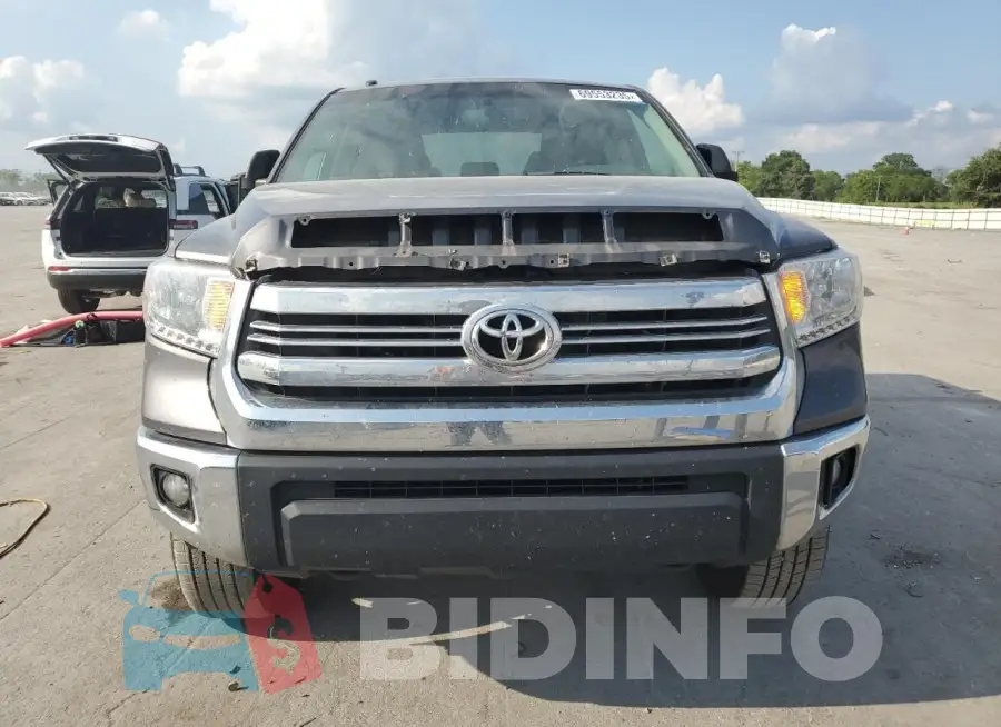 5TFDW5F11HX615186 Photo# 5