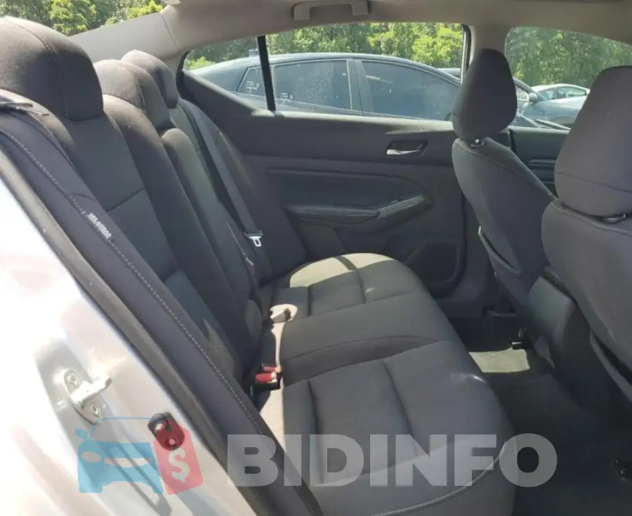 1N4BL4BV7LC165620 Photo# 10