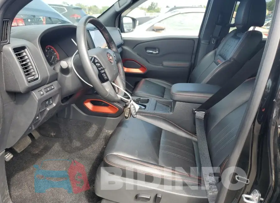 1N6ED1EK6PN602762 Photo# 7
