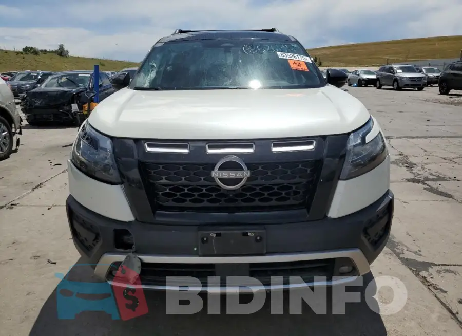 5N1DR3BD0RC255926 Photo# 5