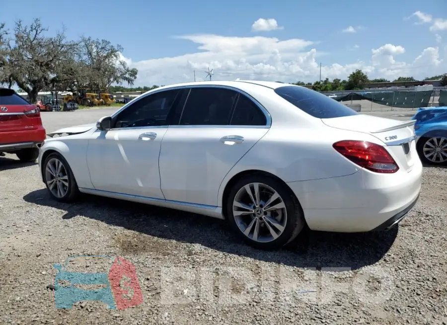 55SWF4JB3JU252049 Photo# 2