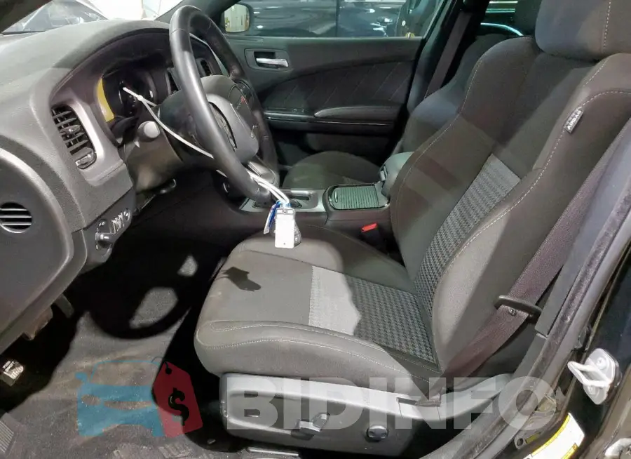 2C3CDXHG7PH702614 Photo# 7