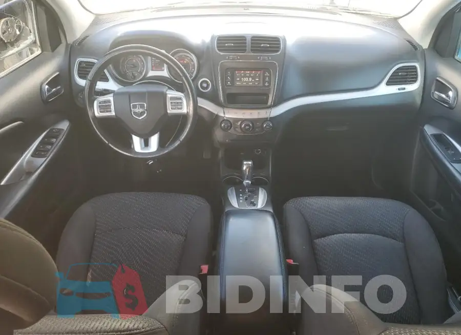 3C4PDCAB4HT562096 Photo# 8