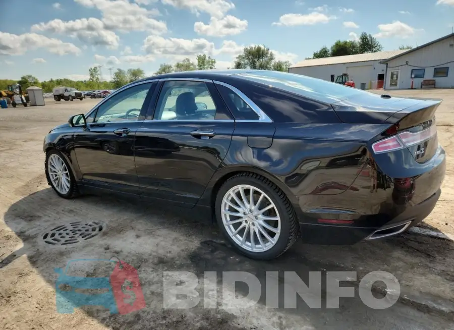 3LN6L2JK9GR618954 Photo# 2