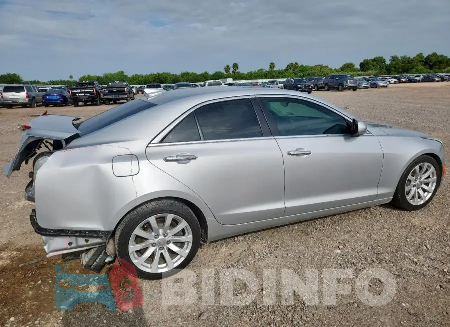 1G6AC5SS9J0142486 Photo# 3