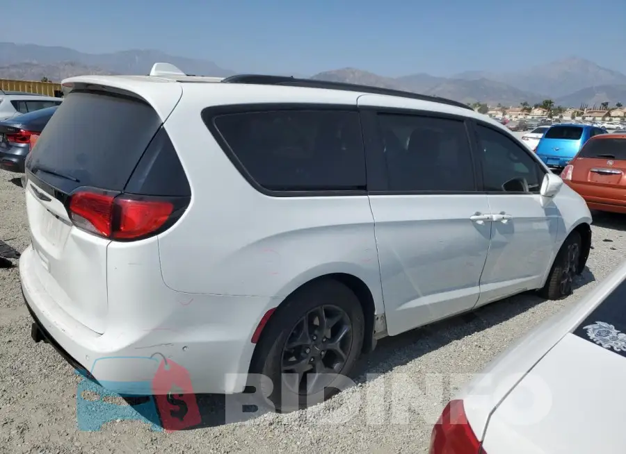 2C4RC1EG7LR273067 Photo# 3