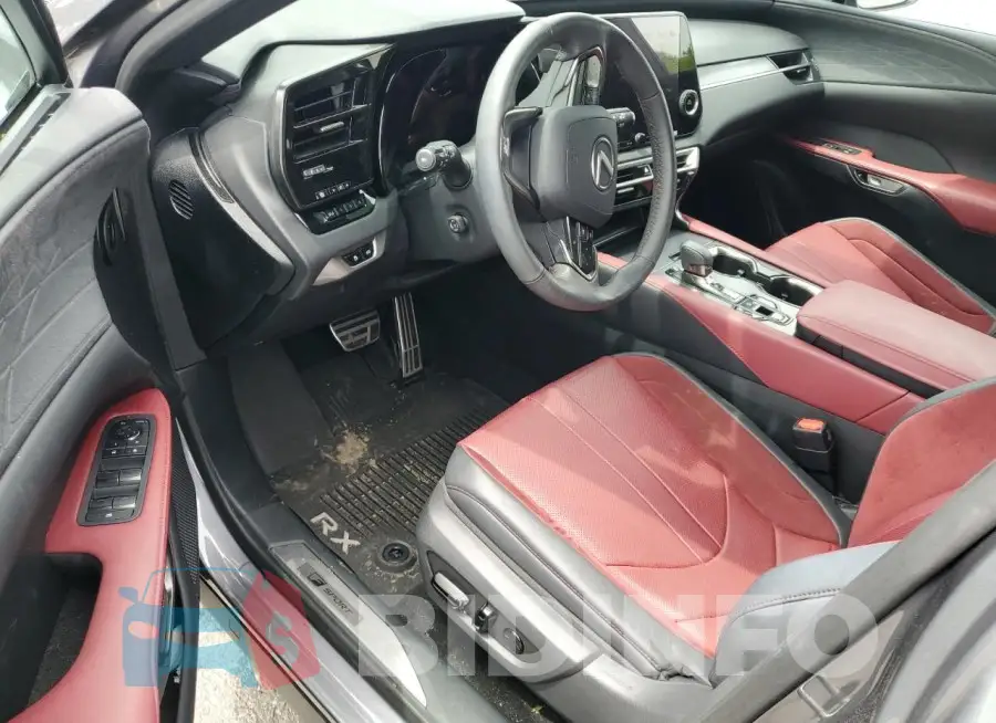 2T2BCMEA8PC001658 Photo# 8