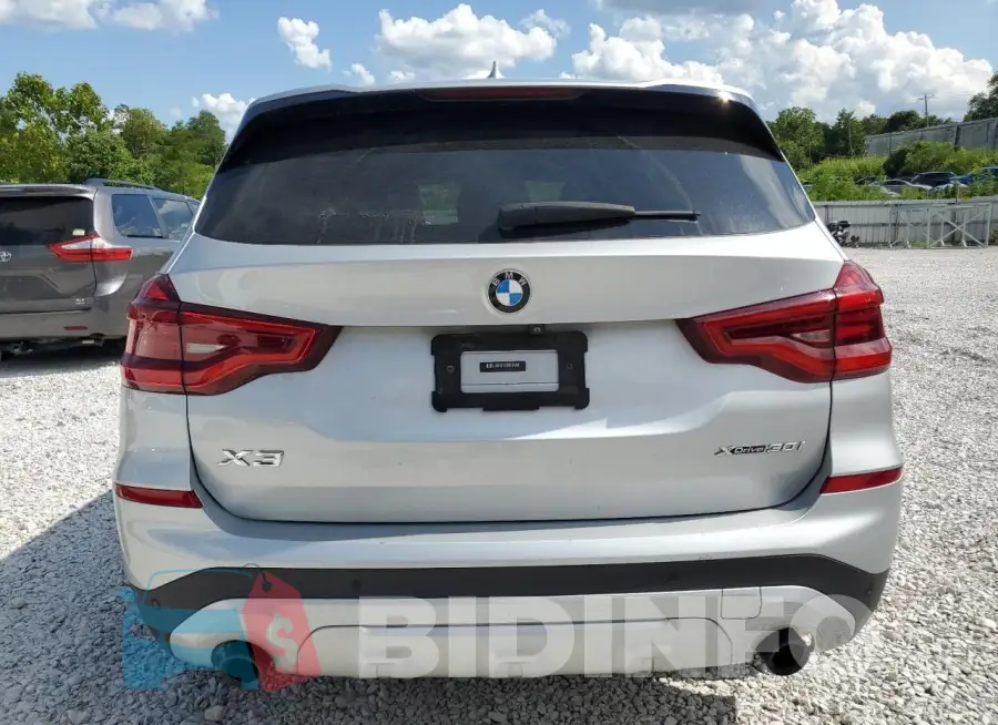 5UXTR9C56KLR10301 Photo# 6