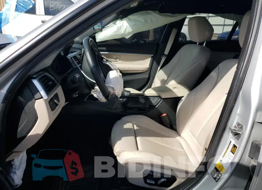 WBA8E3G53GNT77343 Photo# 7