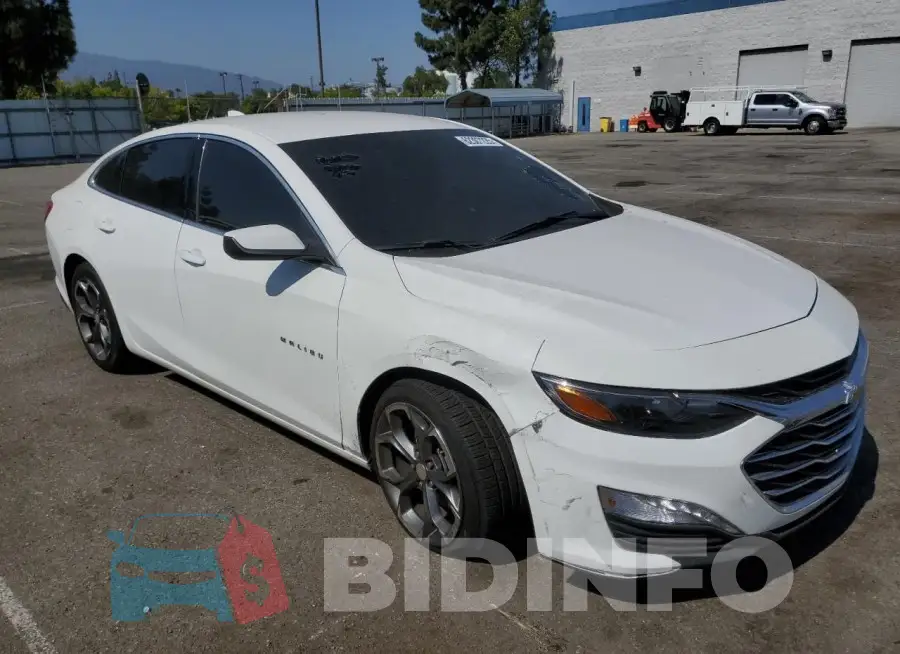 1G1ZD5ST4LF101259 Photo# 4