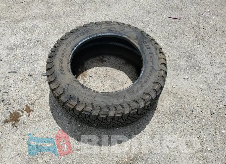 2GC1KNEY6S1204318 Photo# 12