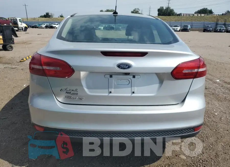 1FADP3E2XJL240803 Photo# 6