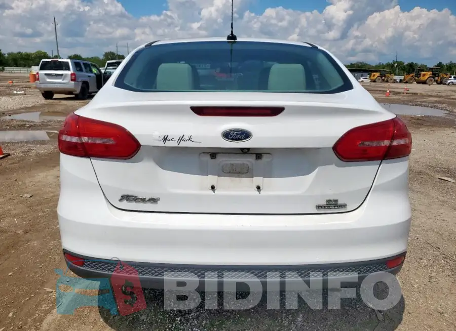 1FADP3F29GL285674 Photo# 6