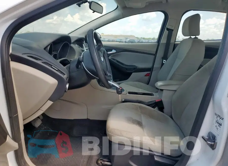 1FADP3F29GL285674 Photo# 7