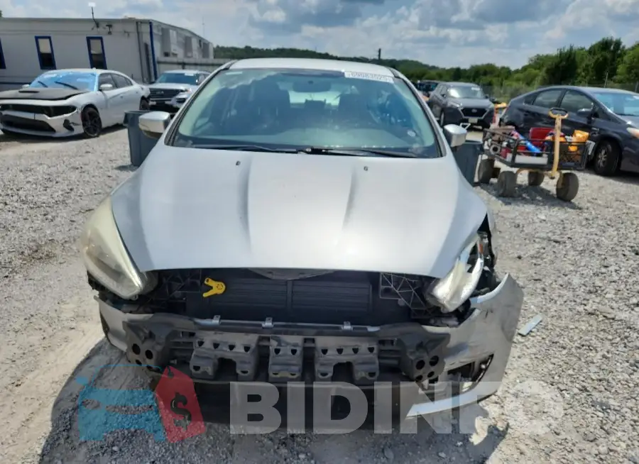 1FADP3K2XHL217732 Photo# 5