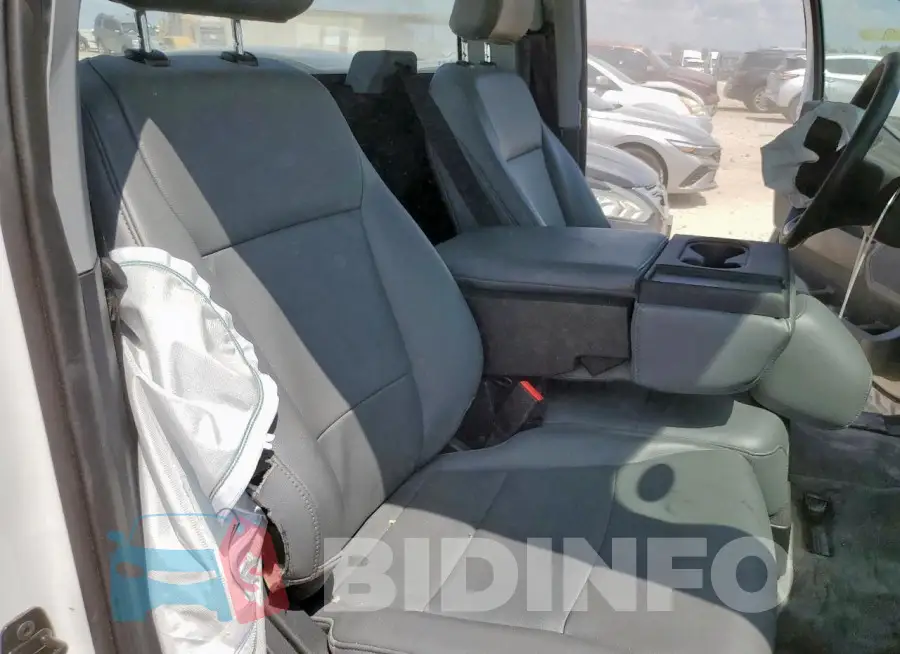 1FTMF1KP2RKD17876 Photo# 10