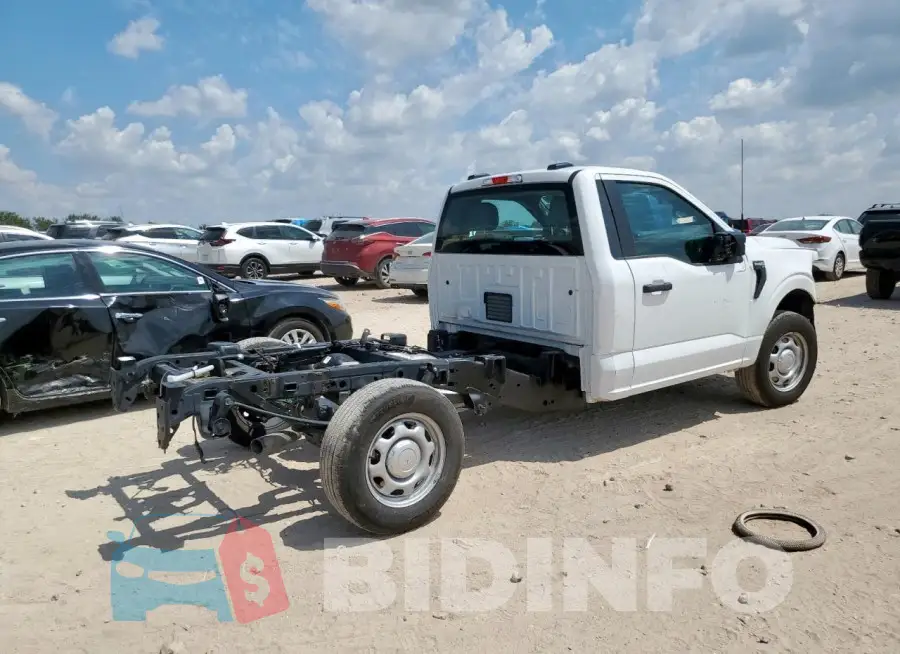 1FTMF1KP2RKD17876 Photo# 3
