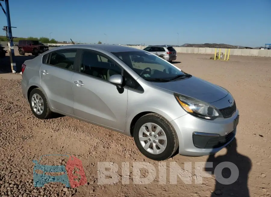 KNADM4A38G6667022 Photo# 4