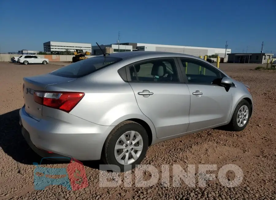 KNADM4A38G6667022 Photo# 3