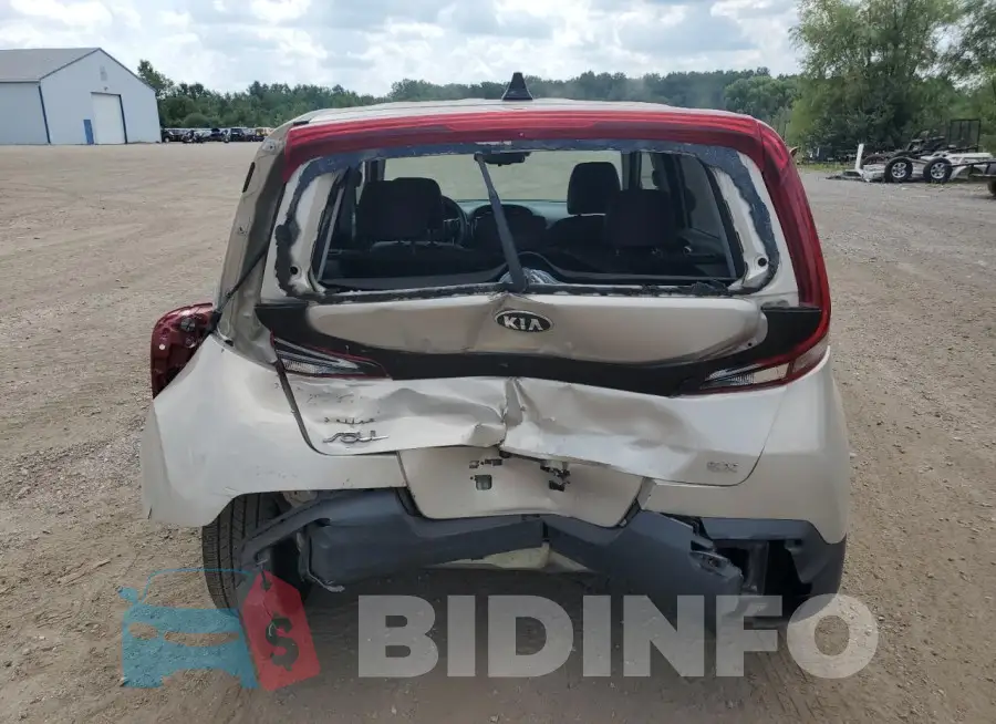 KNDJ33AUXL7025031 Photo# 6