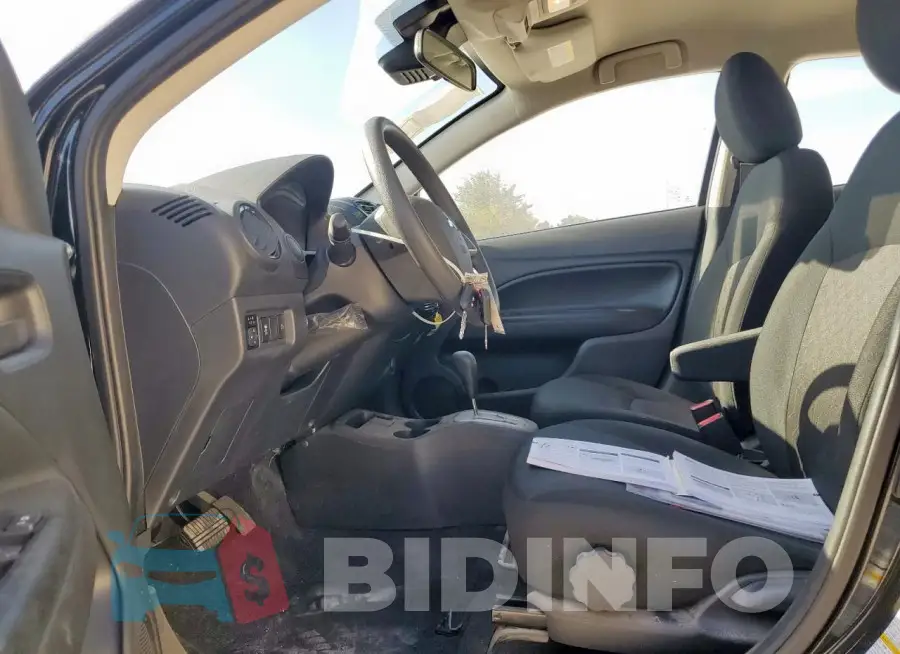 ML32AUHJ4RH037273 Photo# 7