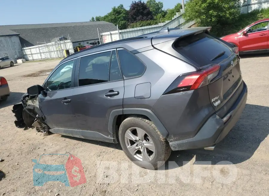 2T3P1RFV1NW271722 Photo# 2
