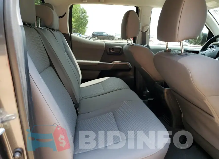 3TMBZ5DN8MM029976 Photo# 10